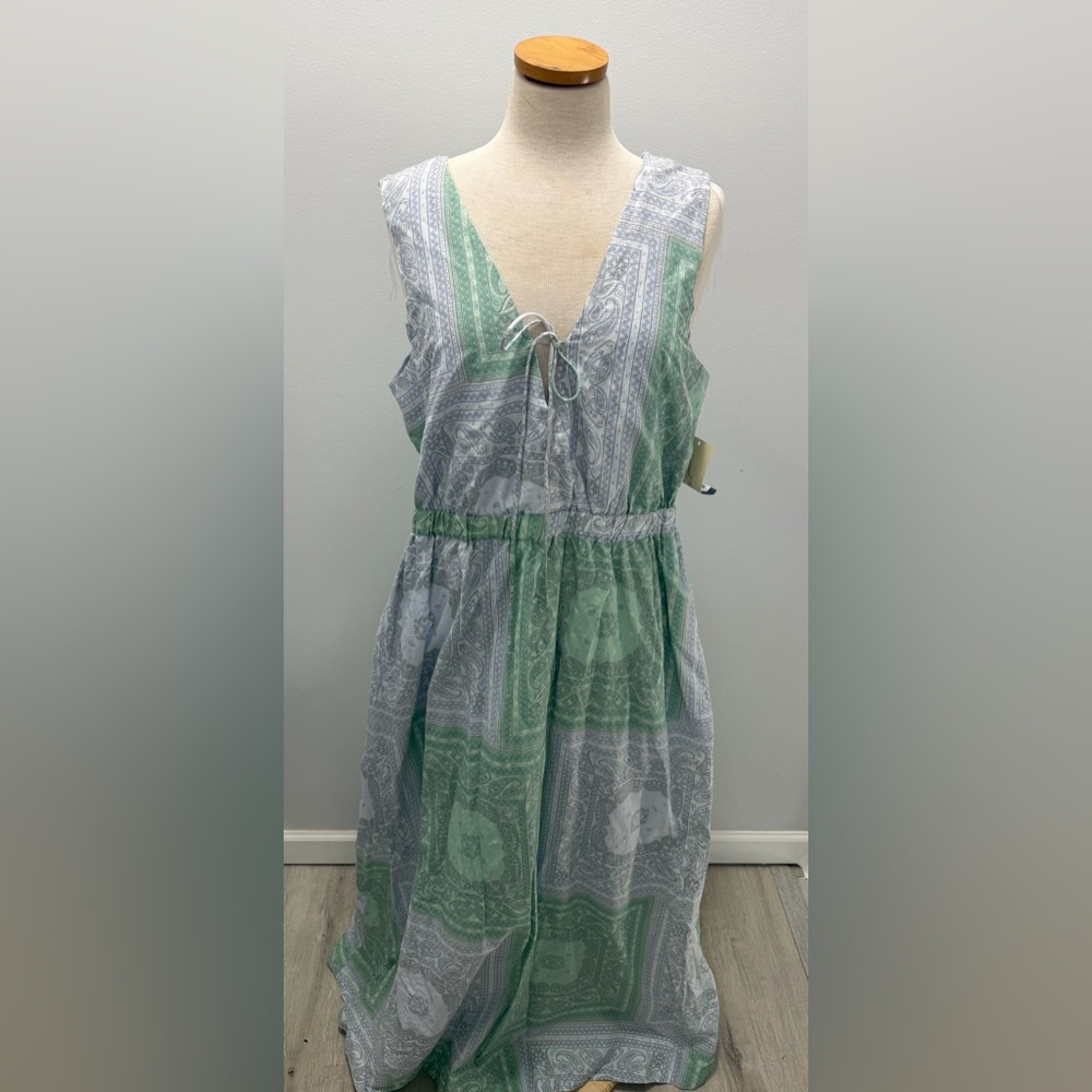 Sundress NWT